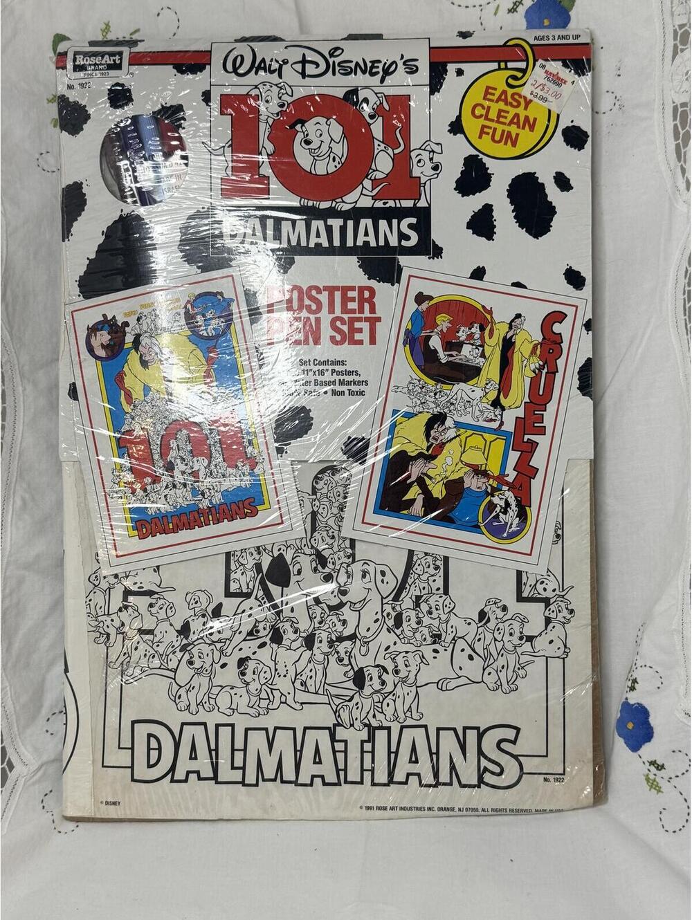 Walt Disney's 101 Dalmatians Poster Pen Set 1991